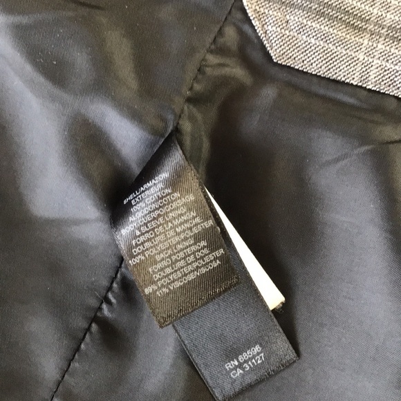 DKNY Jeans Grey Plaid Men’s Sport Coat Size Small - Picture 12 of 12